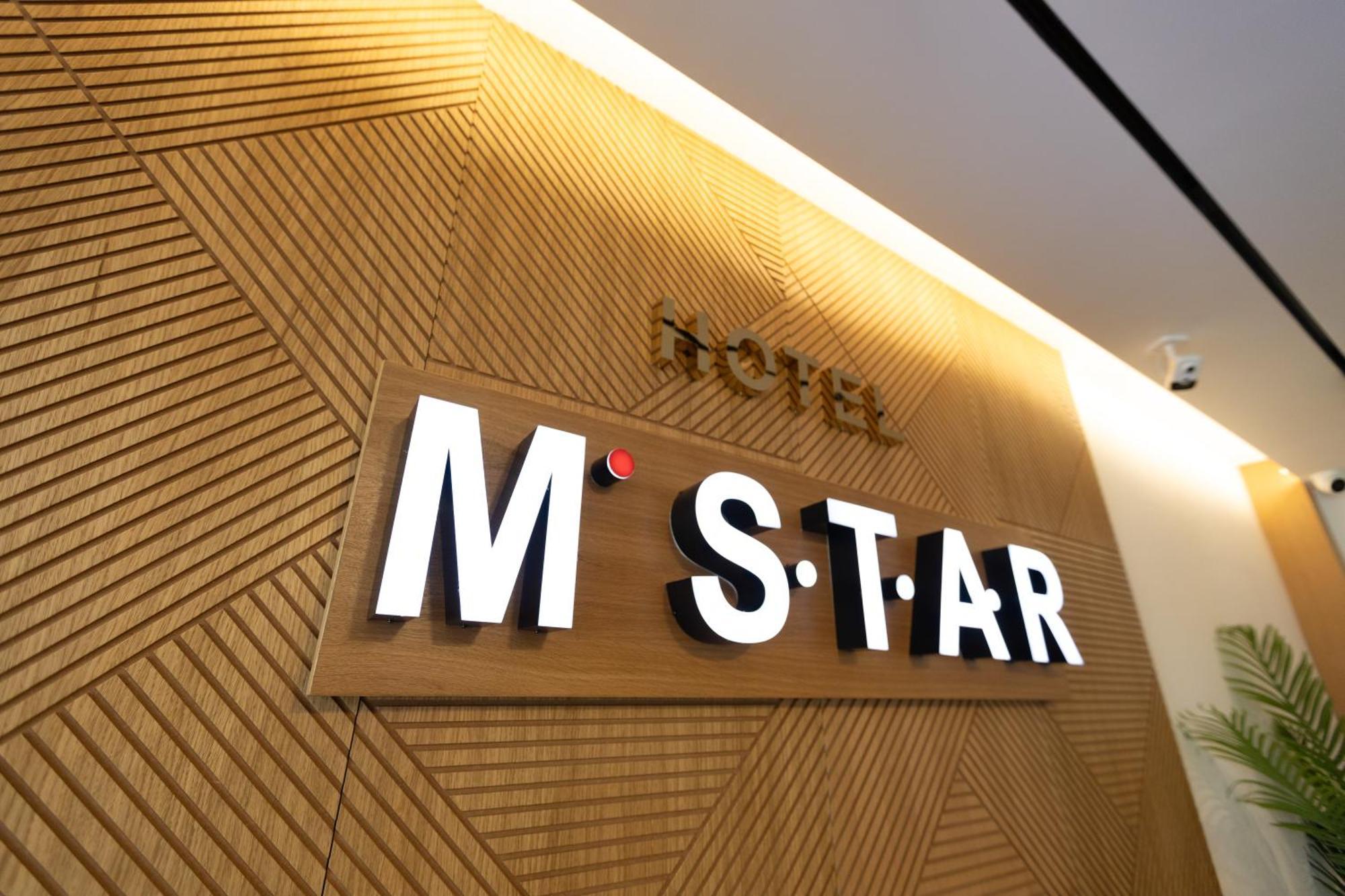Hotel M Star Новий Пазар Екстер'єр фото